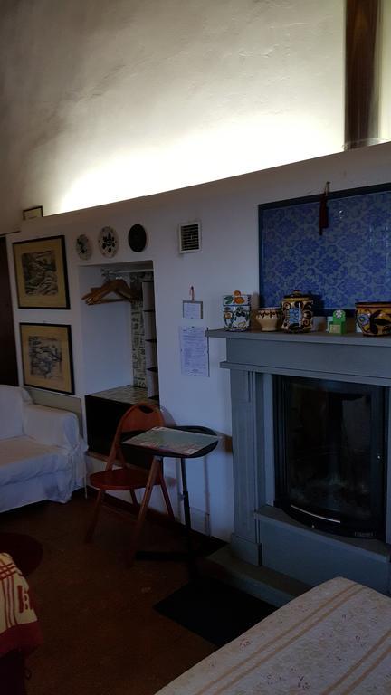 La Torretta - Cerreto Grue Bed & Breakfast Sarezzano ภายนอก รูปภาพ