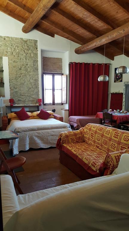 La Torretta - Cerreto Grue Bed & Breakfast Sarezzano ภายนอก รูปภาพ